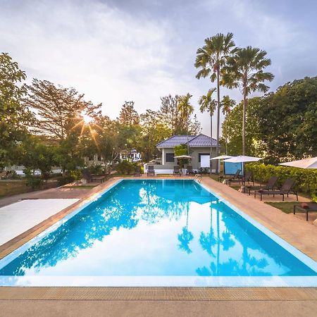 Isara Nai Yang Resort Εξωτερικό φωτογραφία